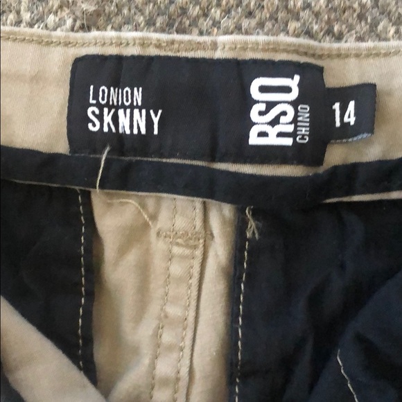 button link pants - Picture 3 of 5